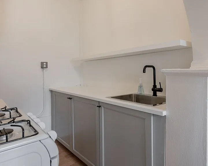 Glynn Court Apartments — Photo 45