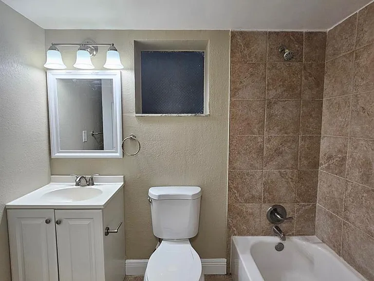 1700 N Congress Ave #104 — Photo 8