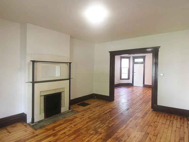 424 Franklin Ave #1 — Photo 4