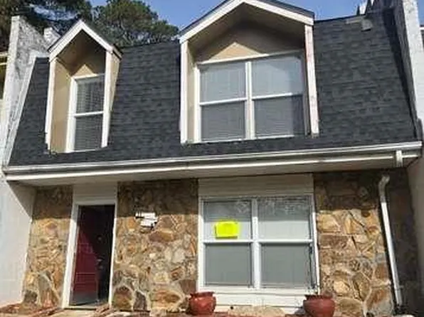 11 Pine Canyon Dr SW, Atlanta, GA 30331