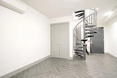 Rented by Elite NY Holdings