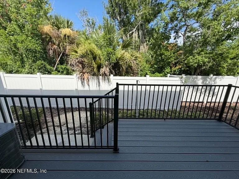 13 Bella Oaks Dr — Photo 32