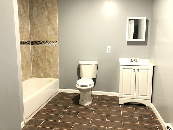 5th image of 337 S 11th St Floor 2