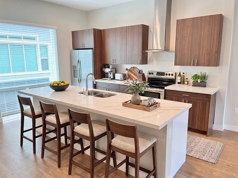Teakwood Urban Living — Photo 25