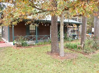 235 Saint Thomas Dr, Pointblank, TX 77364