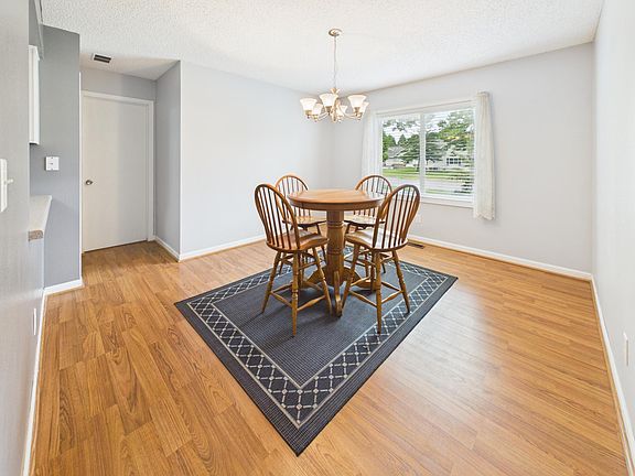 5th image of 1613 25th Ave N