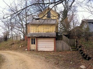 10760 Stoney Point Dr, Delton, MI 49046