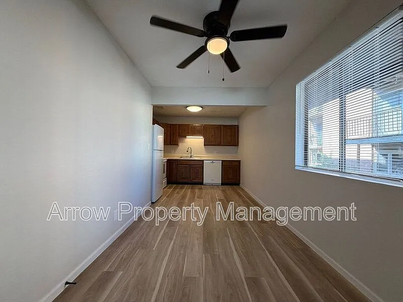 922 A St — Photo 3