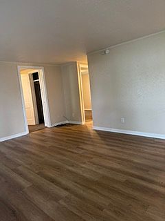 3rd image of 1403 Hosmer St