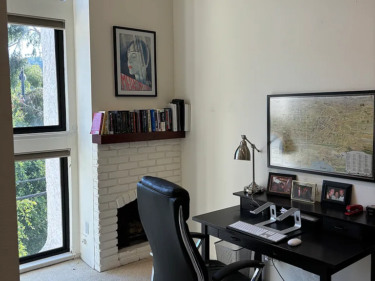 10926 Bluffside Dr #25 — Photo 11