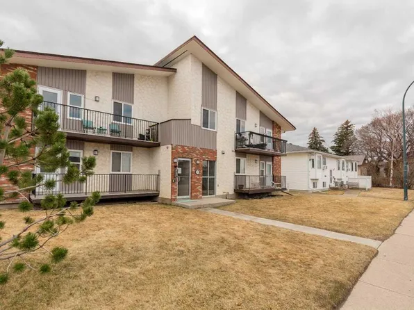1739 Saint Edward Blvd N #7, Lethbridge, AB T1H 1X2