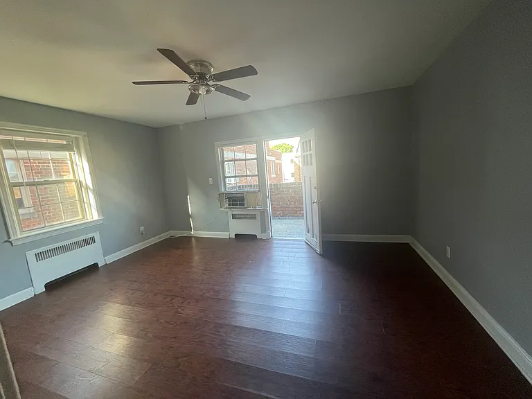 1819 P St SE — Photo 60