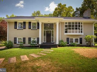 8899 Grant Ave, Manassas, VA 20110