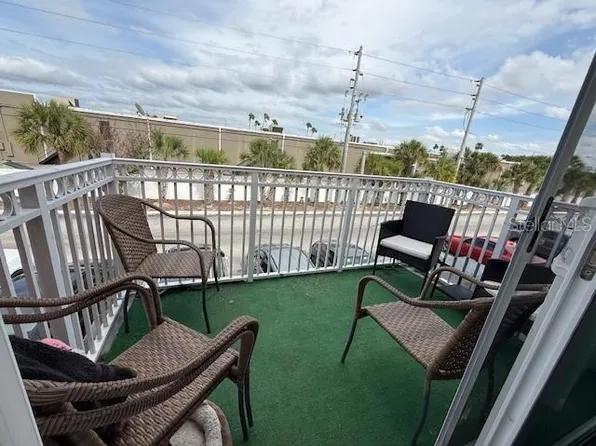 444 Banyon Tree Cir APT 202, Maitland, FL 32751