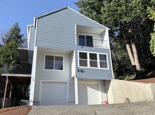 65 SW Pleasant View Ave, Gresham, OR 97030