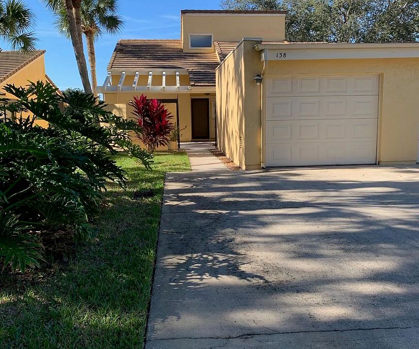 1st image of 138 Country Club Dr