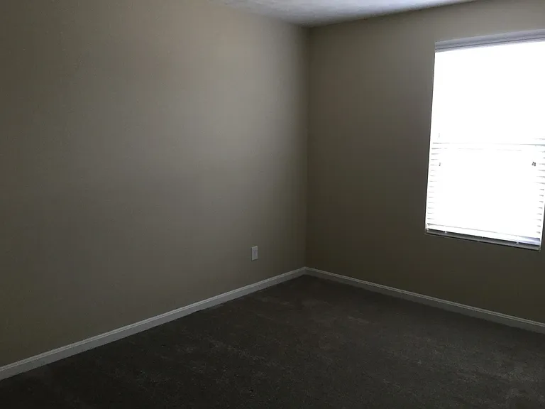 11727 Trottingham Cir — Photo 12
