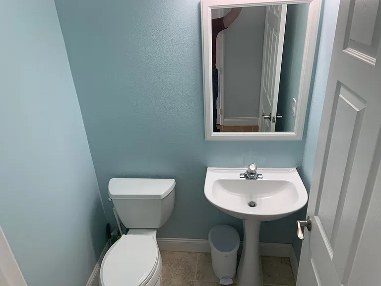 4527 Riverton Dr — Photo 13