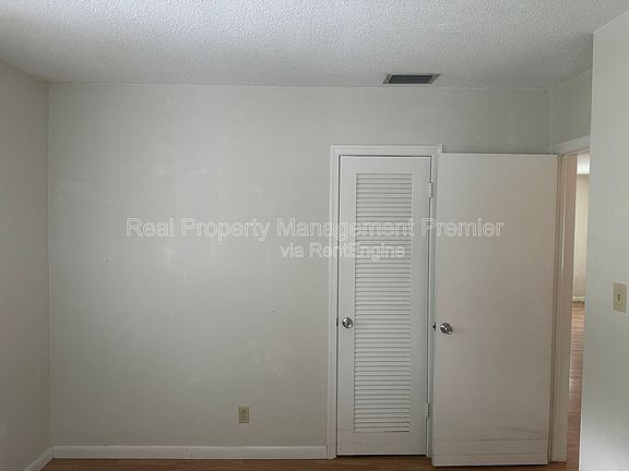 5th image of 8308 Nw St #57