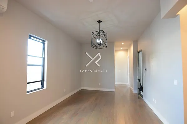 Rented by Yaffa Realty LLC | media 17