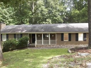 725 Sanders Rd, Cumming, GA 30041