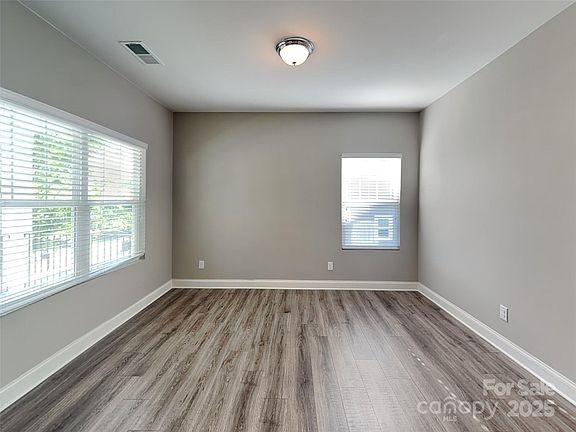 3rd image of 15003 Boudins Ln