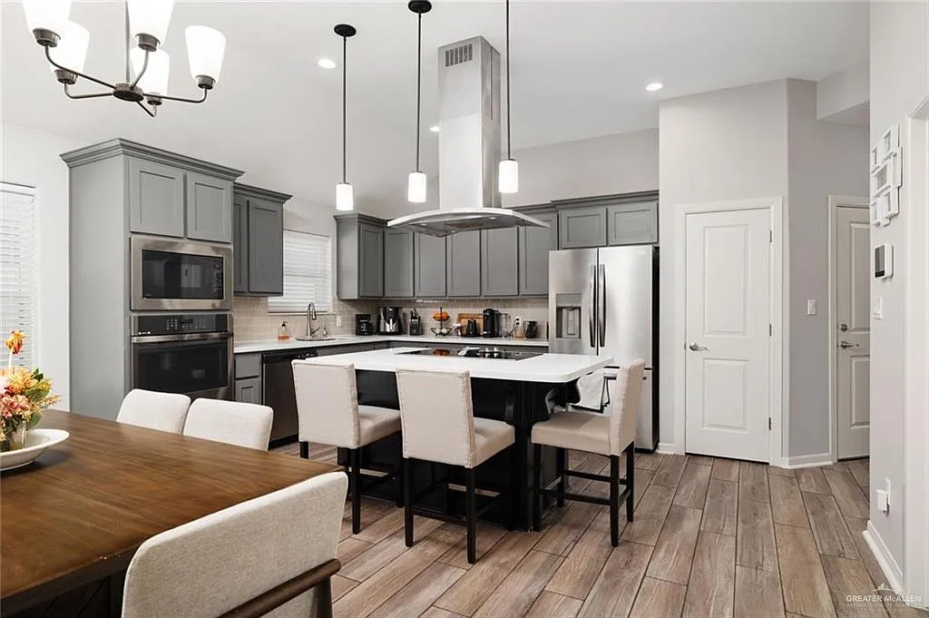 Building Photo - 304 S Tecate Dr