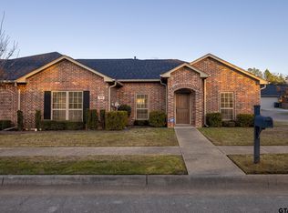 5032 Shiloh Village Dr, Tyler, TX 75703