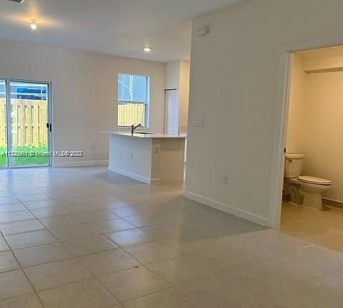 3rd image of 2655 SE 11th St #2655