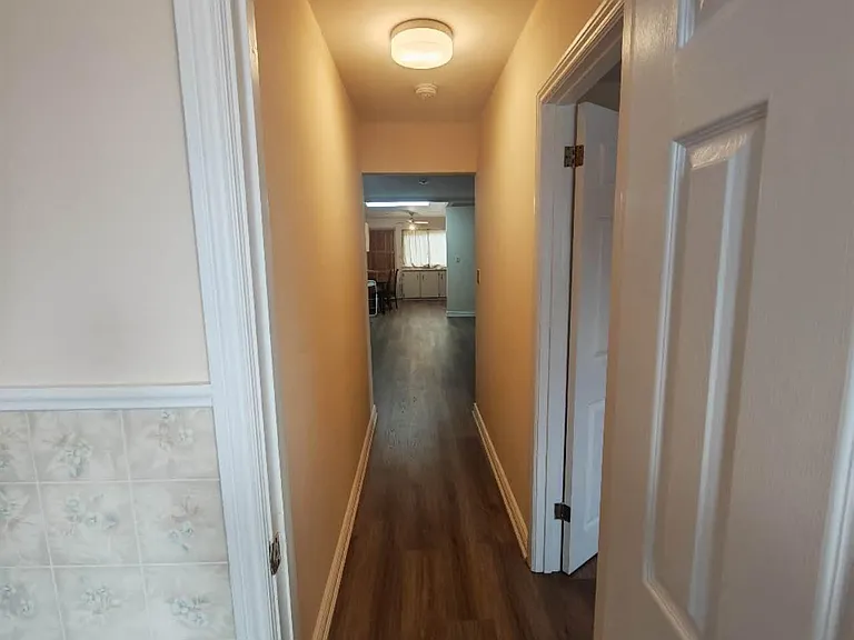 364 Wilson Rd S #2 — Photo 5