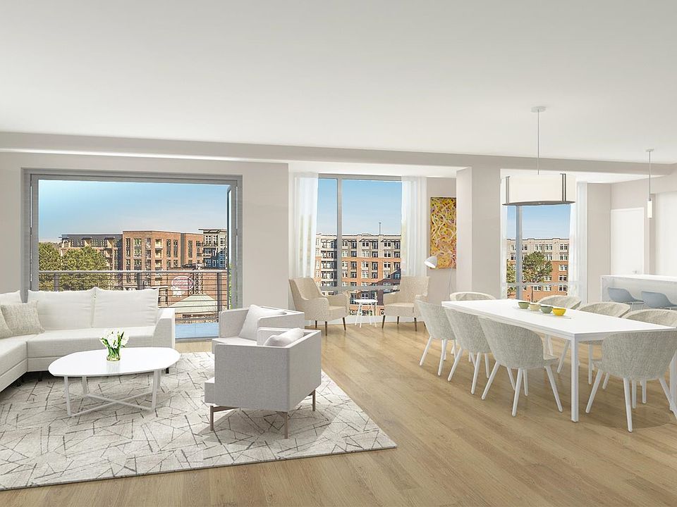 2nd image of 214 Hunt St #409