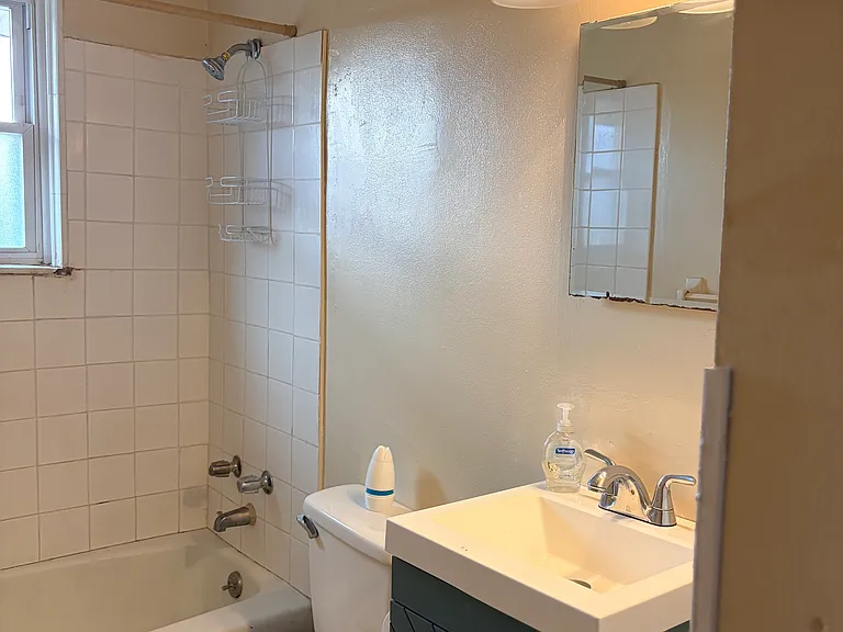 1586 Elston Dr — Photo 8