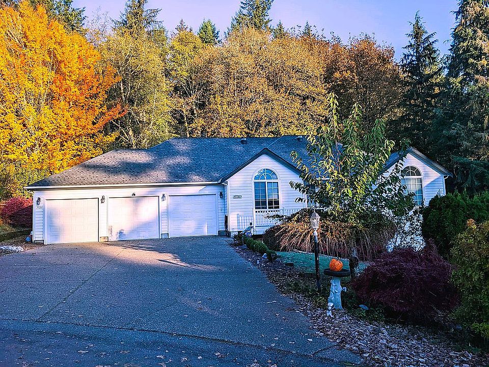 1st image of 7725 Saddle Ct SE