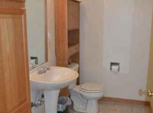 395 Longwood Ln, Wrightstown, WI 54180