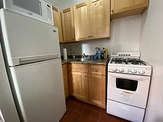 Rented by City Connections Realty