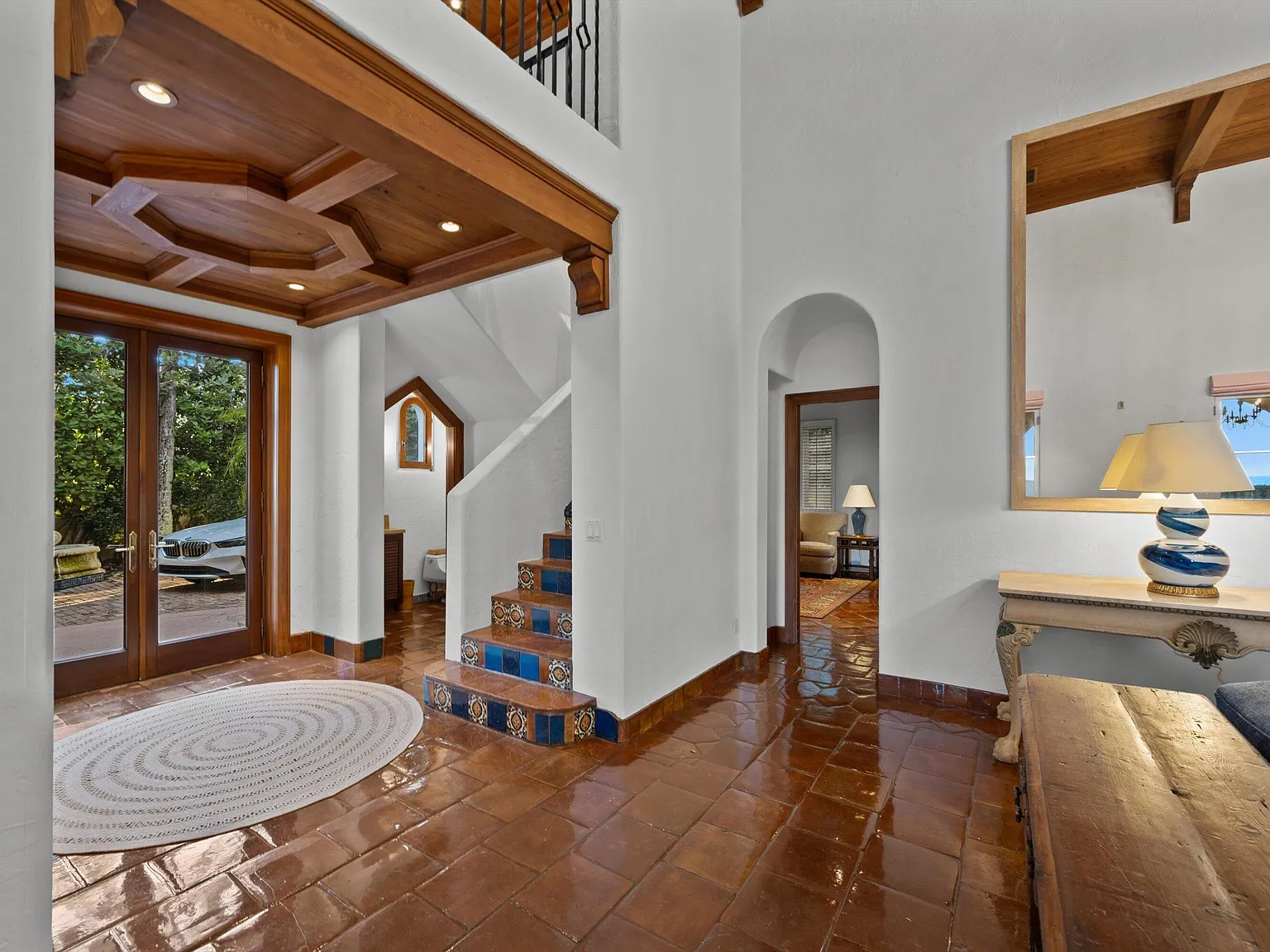 6 bed, 8.0 bath, 5410 sqft, $70,000 — Photo 4