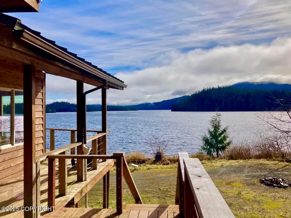 2 Anchorage Rd, Hollis, AK 99000
