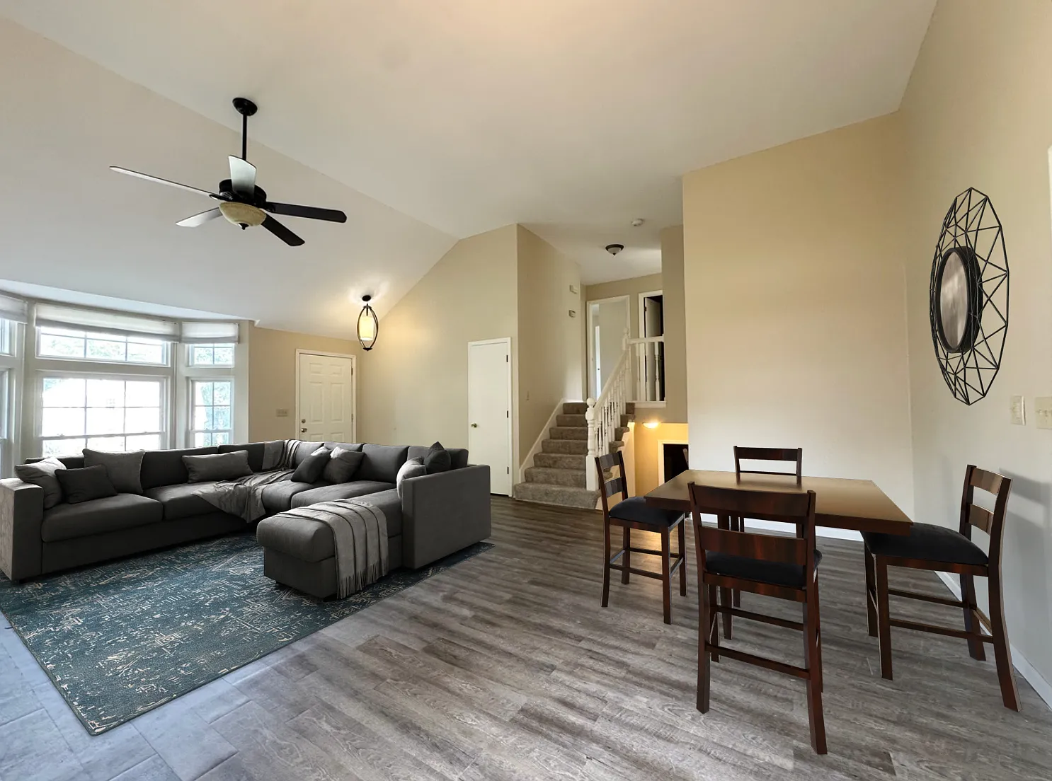 4 bed, 2166 sqft, $3,000 — Photo 3