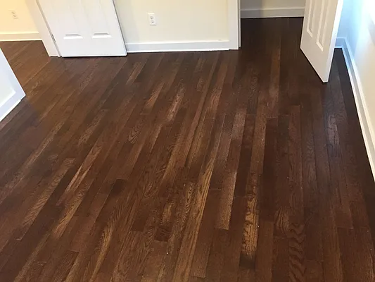 Rented by Metroline Realty | media 9