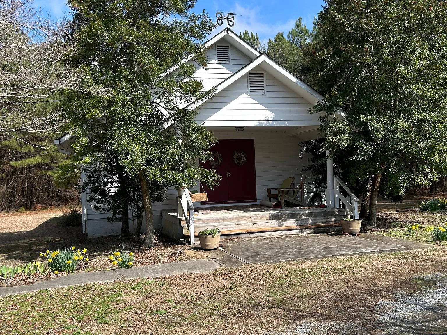 Studio, 1100 sqft, $1,250 — Photo 1