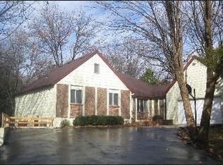 10960 Greenlefe Dr, Rolla, MO 65401