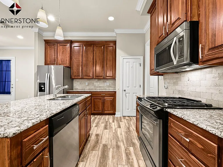 7723 Ibiza Dr — Photo 5