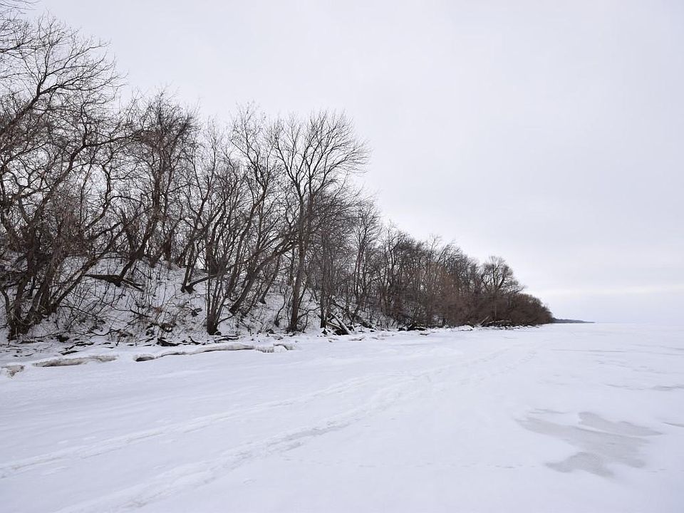 1st image of N3837 Lake Shore Dr