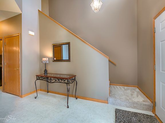 2nd image of 9818 Dalton Dr