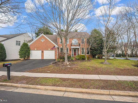 2nd image of 7933 Hollington Pl