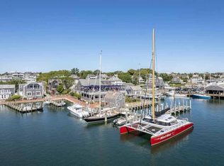 25 Dock St, Edgartown, MA 02539