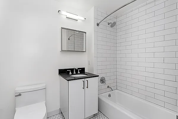 Rented by Living New York | media 19