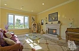 4th image of 3303 Calle De Debesa