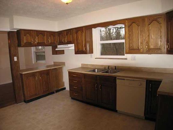 3rd image of 5320 E Glencairn Ln