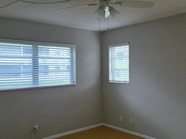 1621 NW 46th Ave #101 — Photo 6